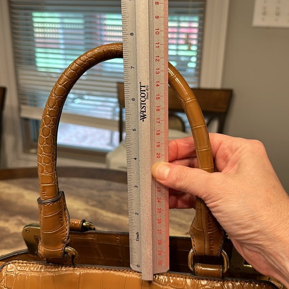 Anne Kline Leather Purse - Picture 15 of 16